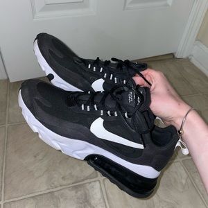 Nike Air Max 270 React 'Black White'
